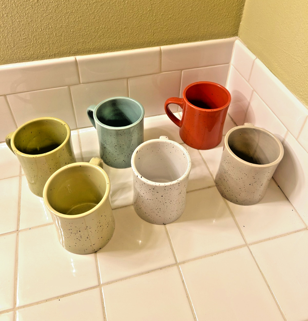 Set of 6 Vintage Comfify Multicolor Mid-Century Modern Tea & Coffee Mugs